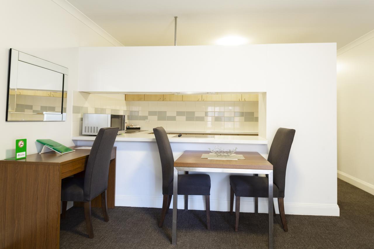 Amazing Accommodations: St Kilda Melbourne Exterior photo